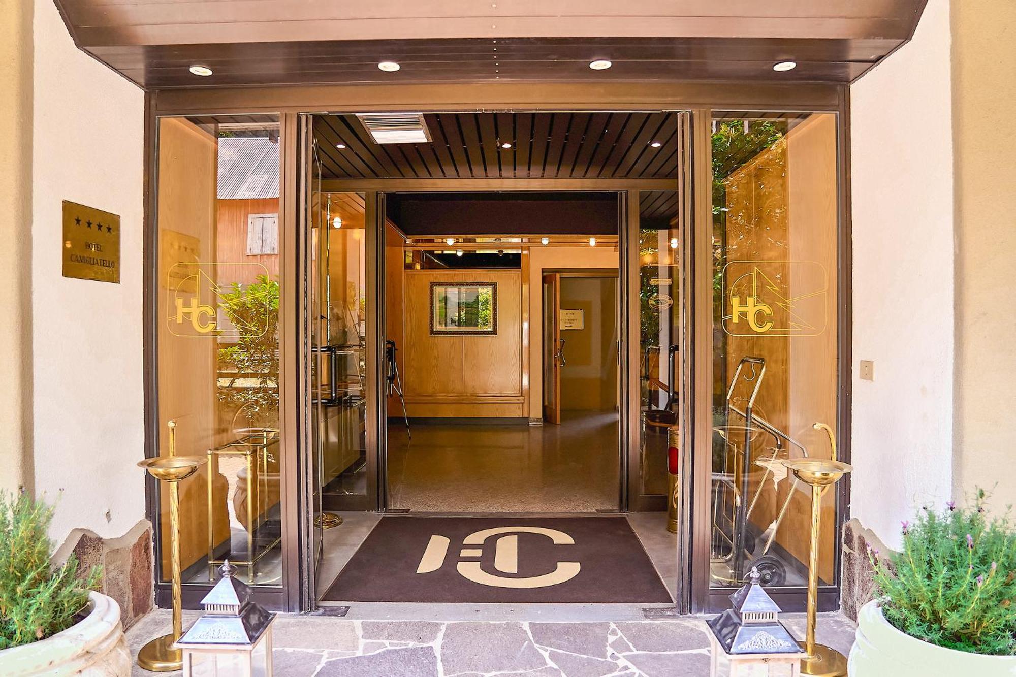 Hotel Camigliatello Camigliatello Silano Exteriör bild